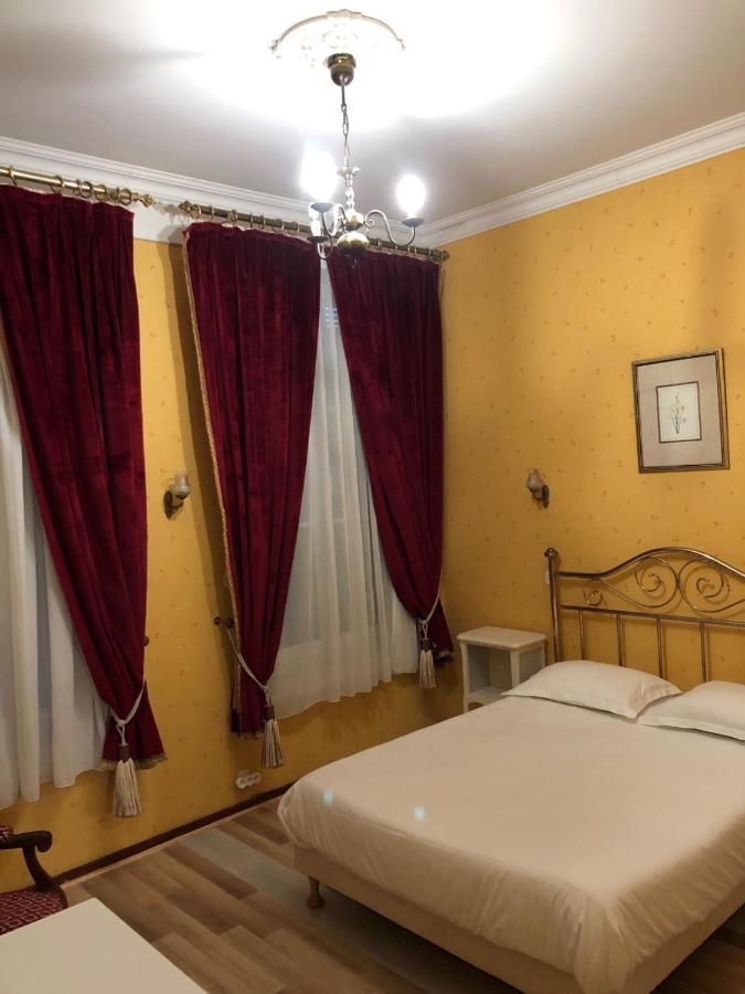 Hotel Emilie Royan Zewnętrze zdjęcie