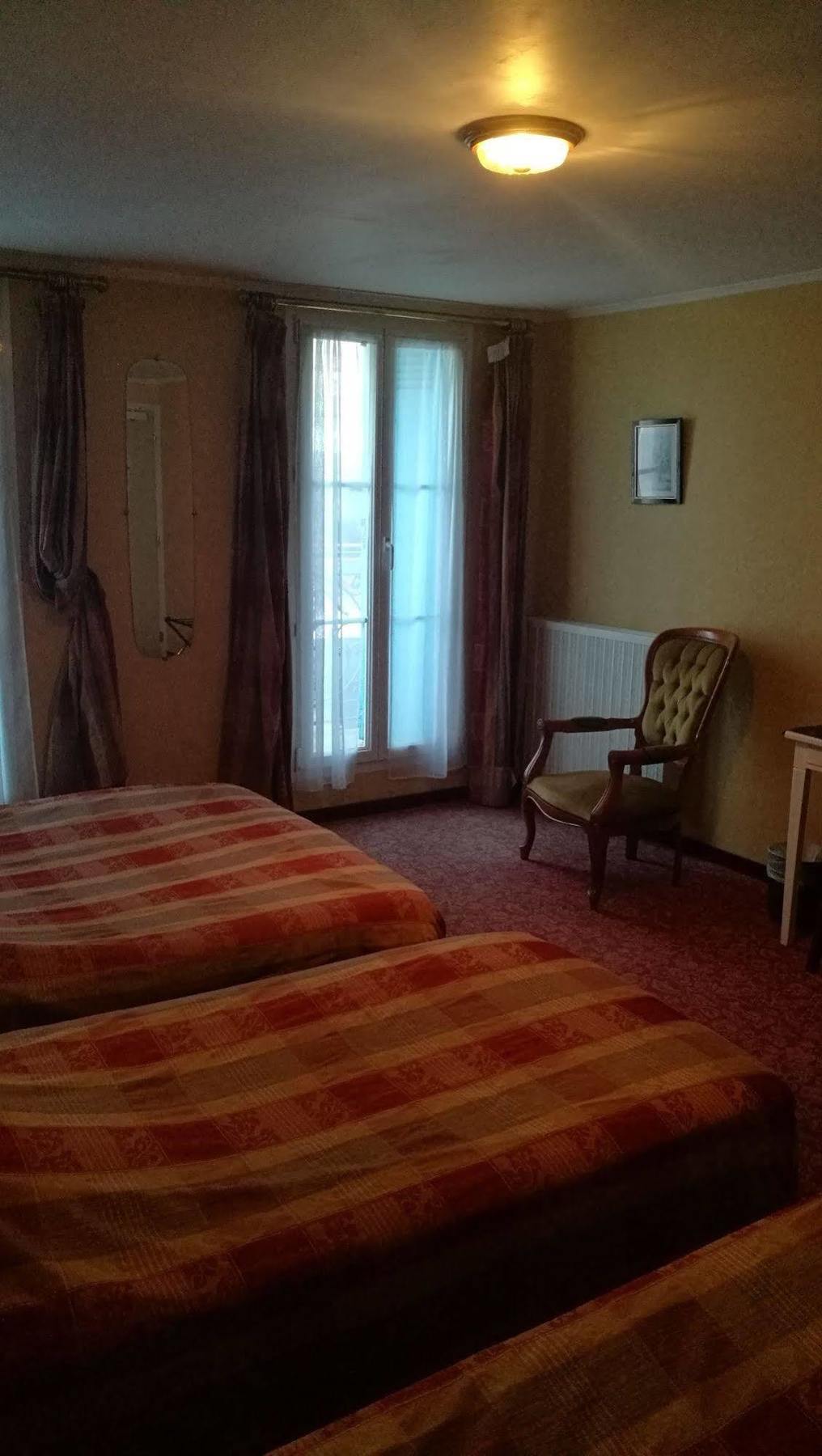 Hotel Emilie Royan Zewnętrze zdjęcie