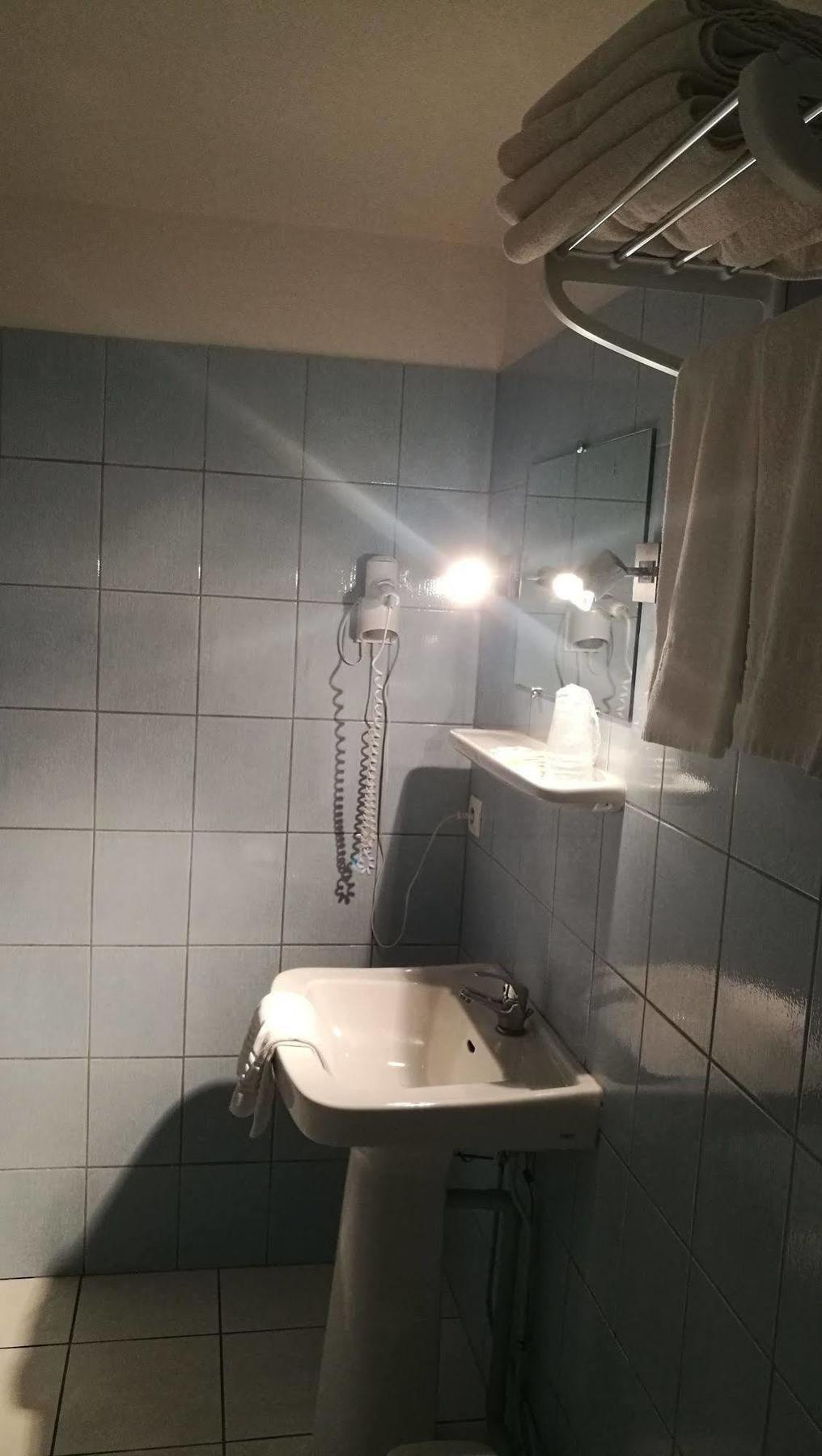 Hotel Emilie Royan Zewnętrze zdjęcie